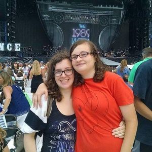 Meet your Posher, Shelby